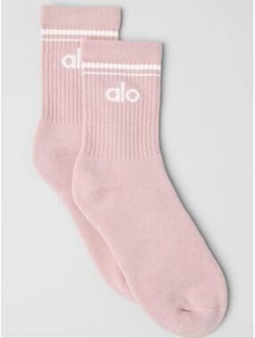ALO Half Crew Socks Pink Quartz Size M NWT